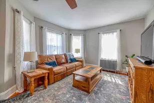 109 Jackson Ave, Somerset, MA 02725 - Photo 6