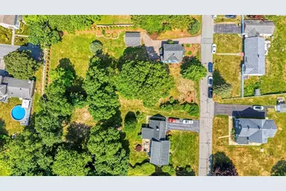 109 Jackson Ave, Somerset, MA 02725 - Photo 34
