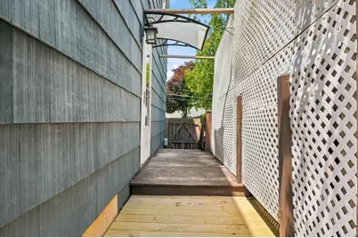 633 E Merrimack St #633, Lowell, MA 01852 - Photo 32