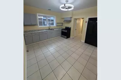18-20 Fremont #1, Springfield, MA 01105 - Photo 6