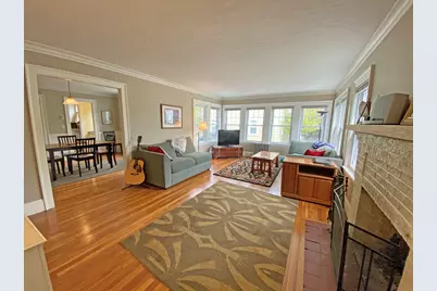 331-333 Lowell Ave #331, Newton, MA 02460 - Photo 2