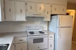 85 Ford St, Methuen, MA 01844 - Photo 2