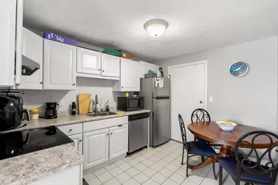 32 Bradford St, Concord, MA 01742 - Photo 4