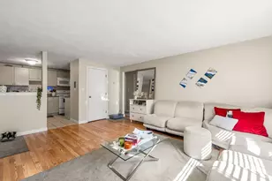 32 Bradford St, Concord, MA 01742 - Photo 10