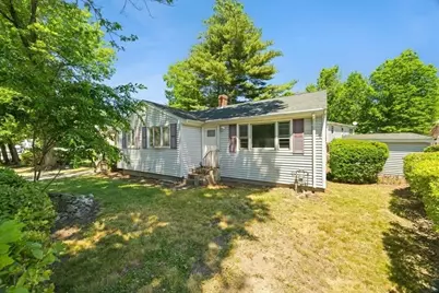 52 Jacob St, Brockton, MA 02302 - Photo 4
