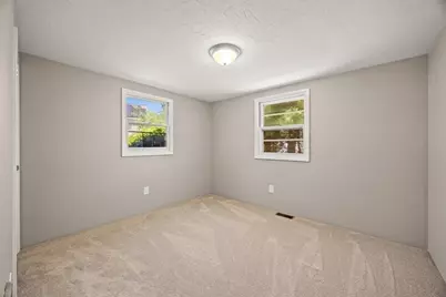 52 Jacob St, Brockton, MA 02302 - Photo 10