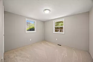 52 Jacob St, Brockton, MA 02302 - Photo 10