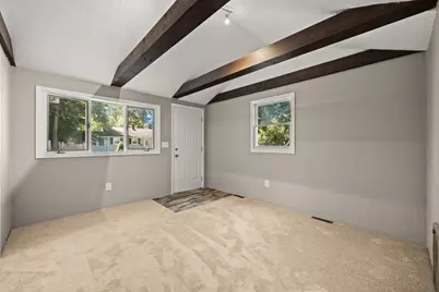 52 Jacob St, Brockton, MA 02302 - Photo 8