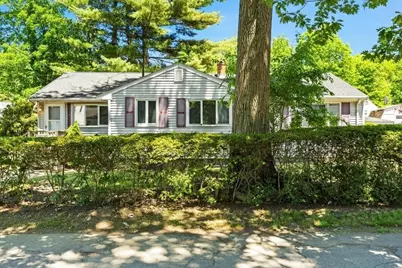 52 Jacob St, Brockton, MA 02302 - Photo 2