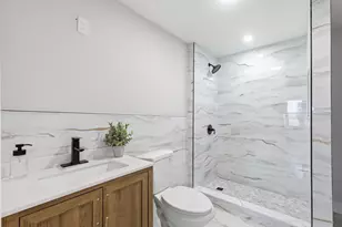 37 Campaw St, Lowell, MA 01850 - Photo 30