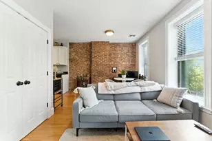 19 Medford St, Chelsea, MA 02150 - Photo 2