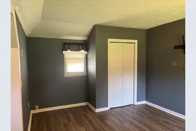 573 Northampton Road #back, Holyoke, MA 01040 - Photo 10