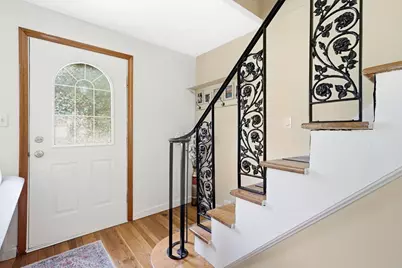 17 Day Ave, East Longmeadow, MA 01028 - Photo 4