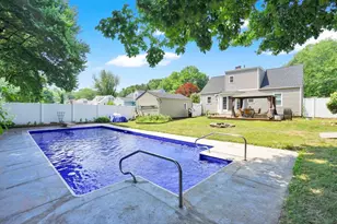 17 Day Ave, East Longmeadow, MA 01028 - Photo 24
