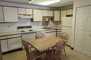41 W Summit St, South Hadley, MA 01075 - Photo 6