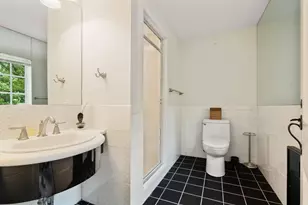 43 Monadnock Rd, Wellesley, MA 02481 - Photo 26