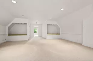43 Monadnock Rd, Wellesley, MA 02481 - Photo 30
