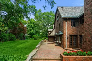 43 Monadnock Rd, Wellesley, MA 02481 - Photo 40