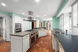 43 Monadnock Rd, Wellesley, MA 02481 - Photo 12
