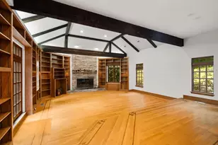 43 Monadnock Rd, Wellesley, MA 02481 - Photo 8