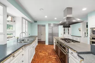 43 Monadnock Rd, Wellesley, MA 02481 - Photo 14