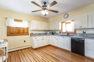 248 Cedar St, New Bedford, MA 02740 - Photo 12