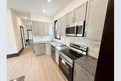 11 Wyoming St #1, Boston, MA 02121 - Photo 2