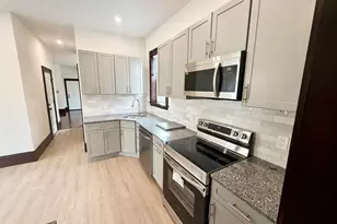 11 Wyoming St, Boston, MA 02121 - Photo 2