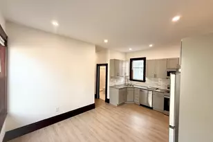 11 Wyoming St, Boston, MA 02121 - Photo 10