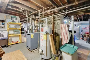 122 Shawmut St, Springfield, MA 01108 - Photo 34