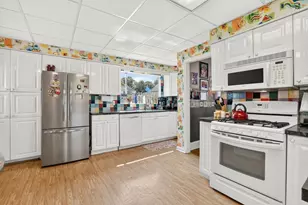 122 Shawmut St, Springfield, MA 01108 - Photo 14