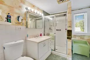 122 Shawmut St, Springfield, MA 01108 - Photo 28