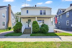 122 Shawmut St, Springfield, MA 01108 - Photo 1