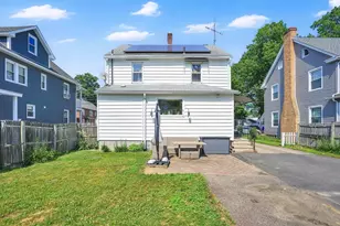 122 Shawmut St, Springfield, MA 01108 - Photo 36