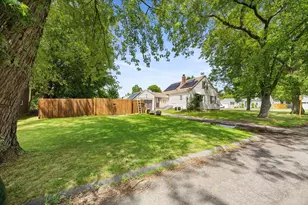 26 Thompson St, East Longmeadow, MA 01028 - Photo 24