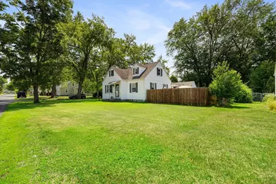 26 Thompson St, East Longmeadow, MA 01028 - Photo 32
