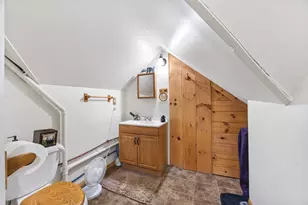 26 Thompson St, East Longmeadow, MA 01028 - Photo 16