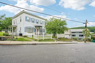 25 Beech St, Fitchburg, MA 01420 - Photo 2