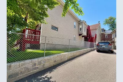 15 May St, Worcester, MA 01610 - Photo 14
