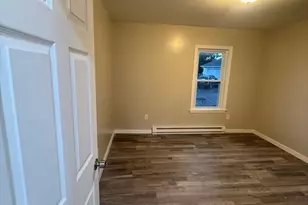 182 Chicopee St, Chicopee, MA 01013 - Photo 16