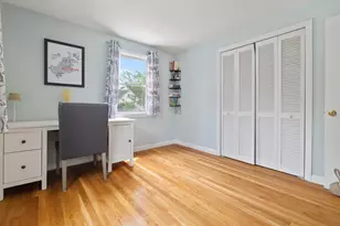 92 Laurie Ave, Boston, MA 02132 - Photo 10