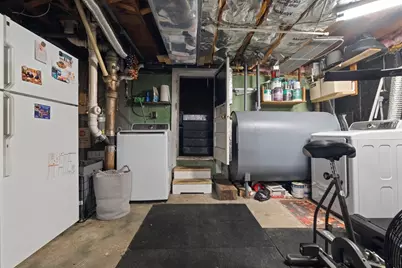 92 Laurie Ave, Boston, MA 02132 - Photo 20