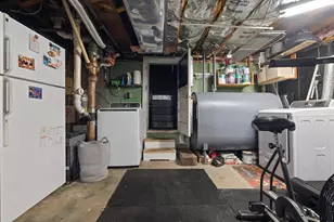 92 Laurie Ave, Boston, MA 02132 - Photo 20