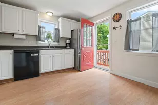 92 Laurie Ave, Boston, MA 02132 - Photo 4