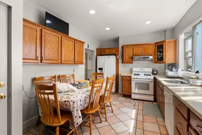 87 Hamilton St, Boston, MA 02125 - Photo 4