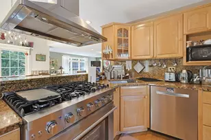 119 North St, Mattapoisett, MA 02739 - Photo 6