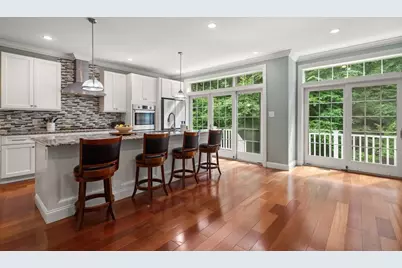 24 Wayside Inn Rd, Framingham, MA 01701 - Photo 10