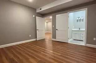 13 Nahant St, Lynn, MA 01902 - Photo 10
