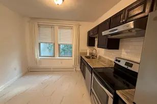 32 Ransom Rd, Boston, MA 02135 - Photo 8