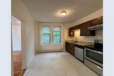 32 Ransom Rd #11, Boston, MA 02135 - Photo 2